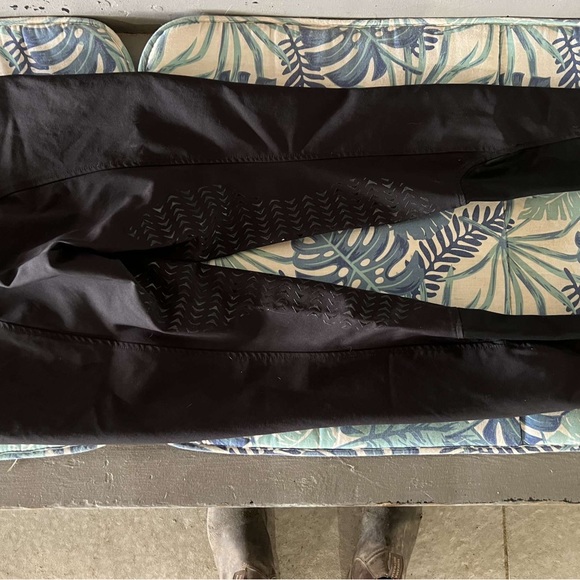 Riding Pants - Picture 2 of 3